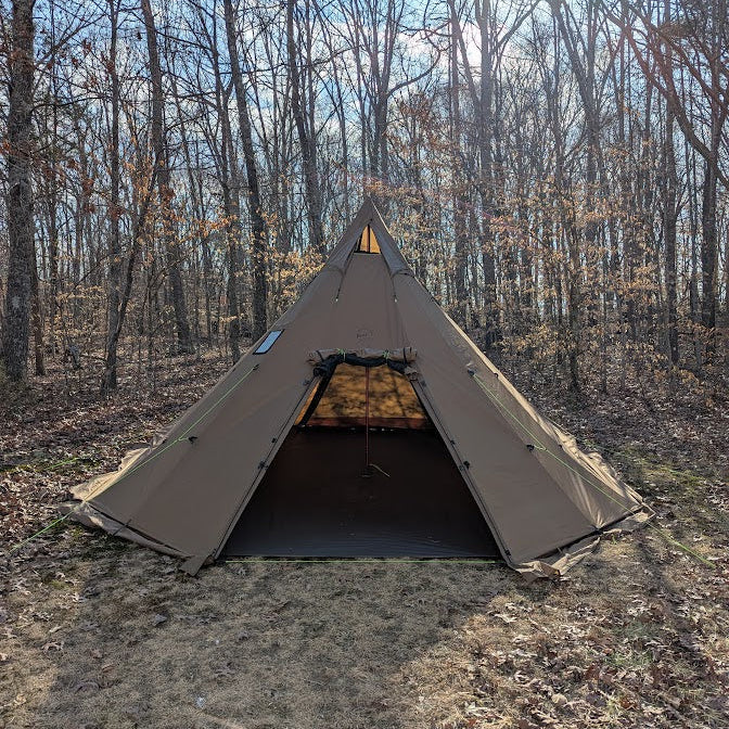 Luxe Outdoors Megahorn XL Pro With Open Door