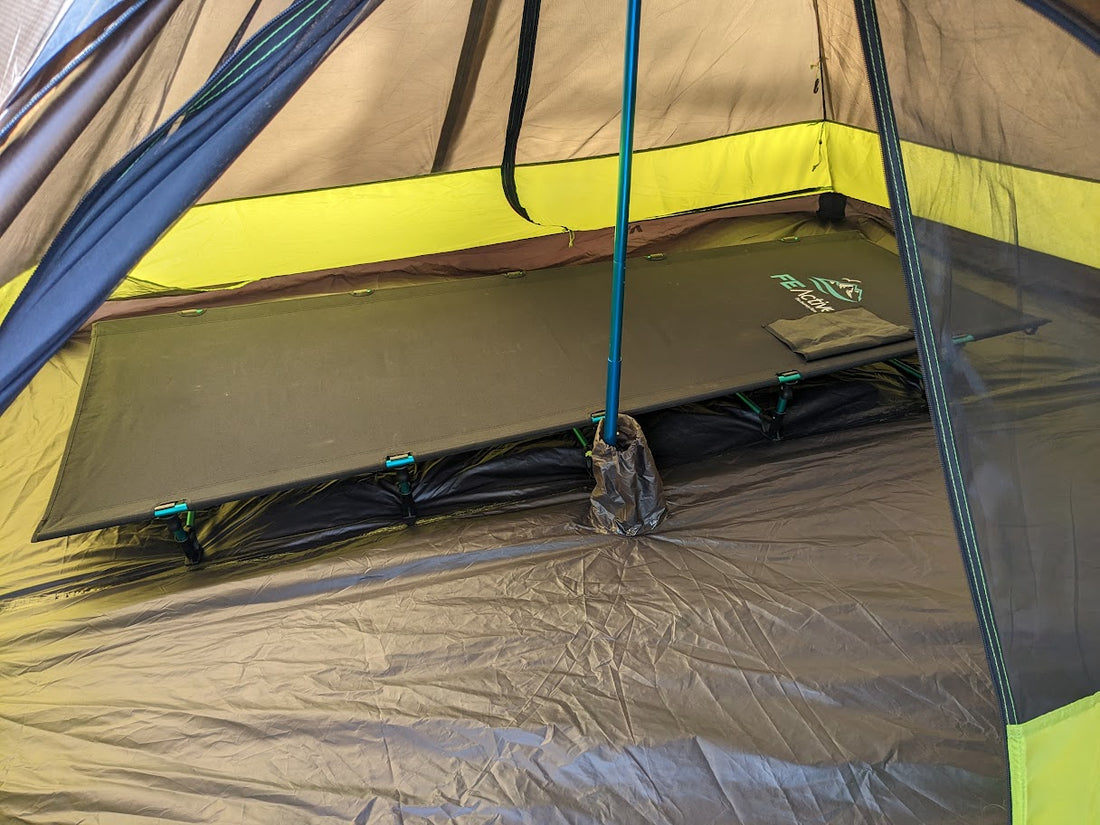 Luxe Outdoors Octopeak with cot