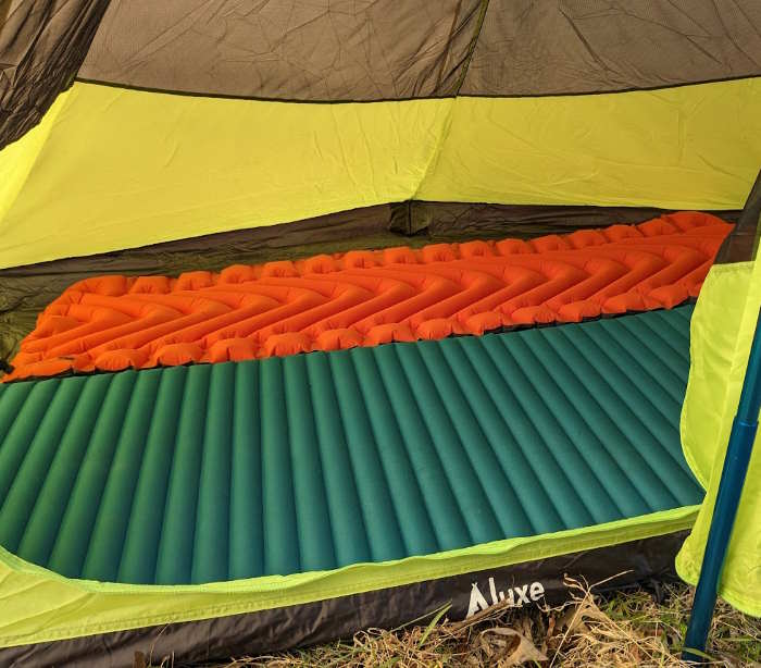 Two full size sleeping mats in an V8 Inner tent